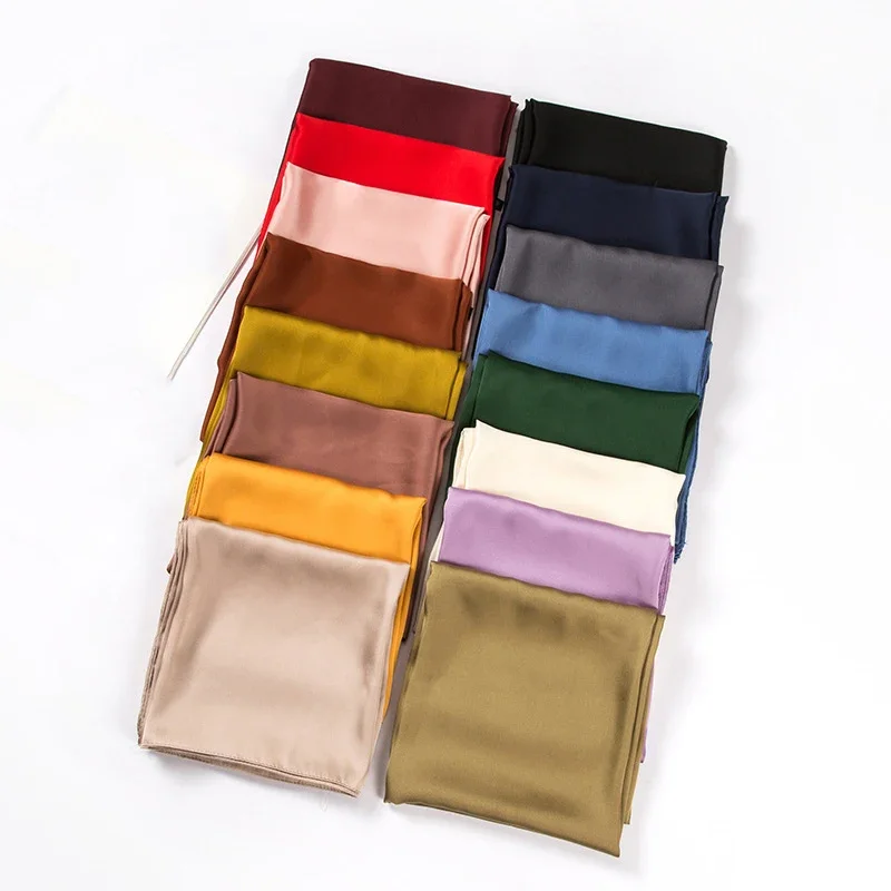 Silk Scarf Square - وشاح ساتان نسائي 70 سم بلون