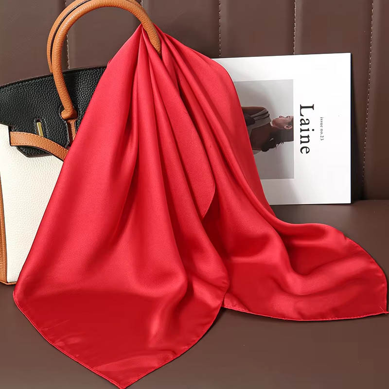 الفاخرة بلون الحرير وشاح مربع  - مراجعة Silk Scarf Square وسعره